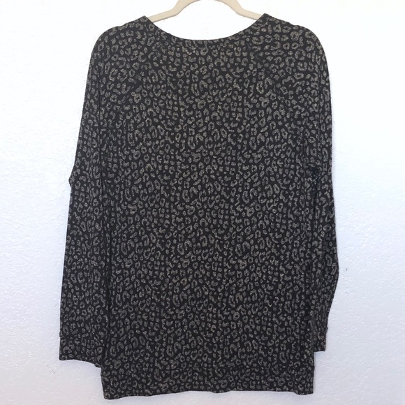 Obey Propaganda leopard print sweatshirt sz. M - Picture 6 of 6